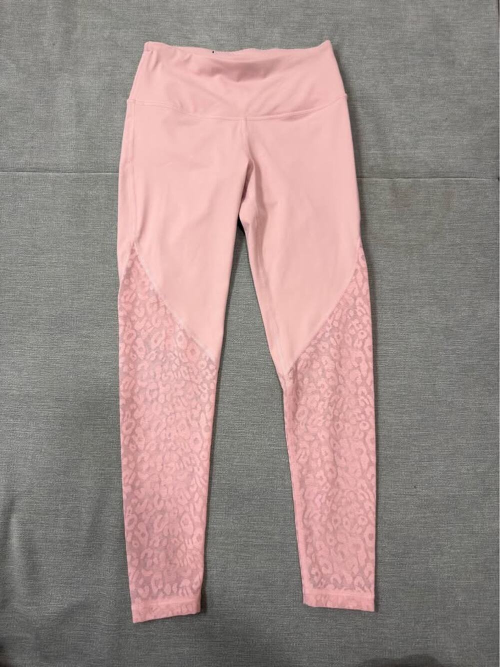 Victoria Secret Pink Leopard Leggings (XS)